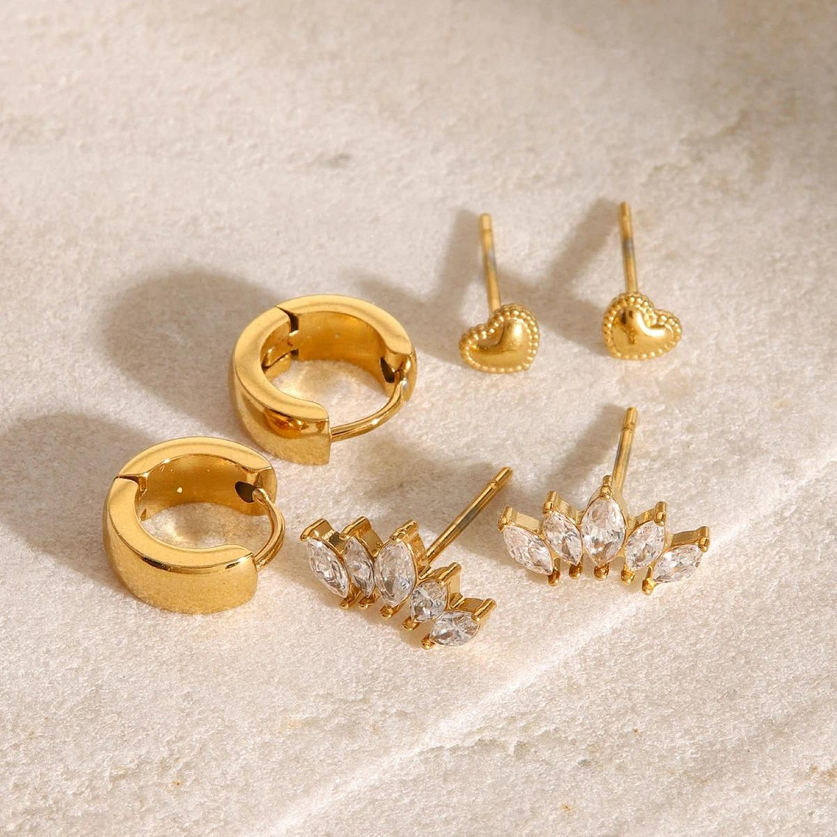 Piercing studs