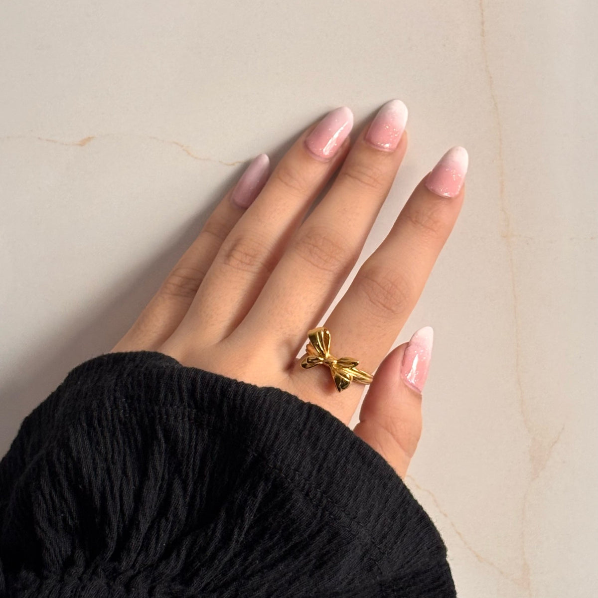 Dainty bow