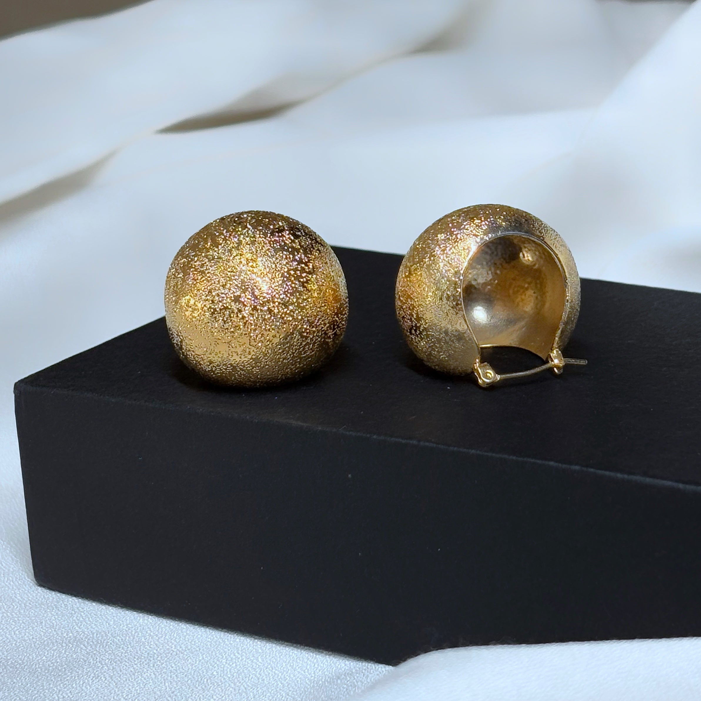 Round disco ball hoops