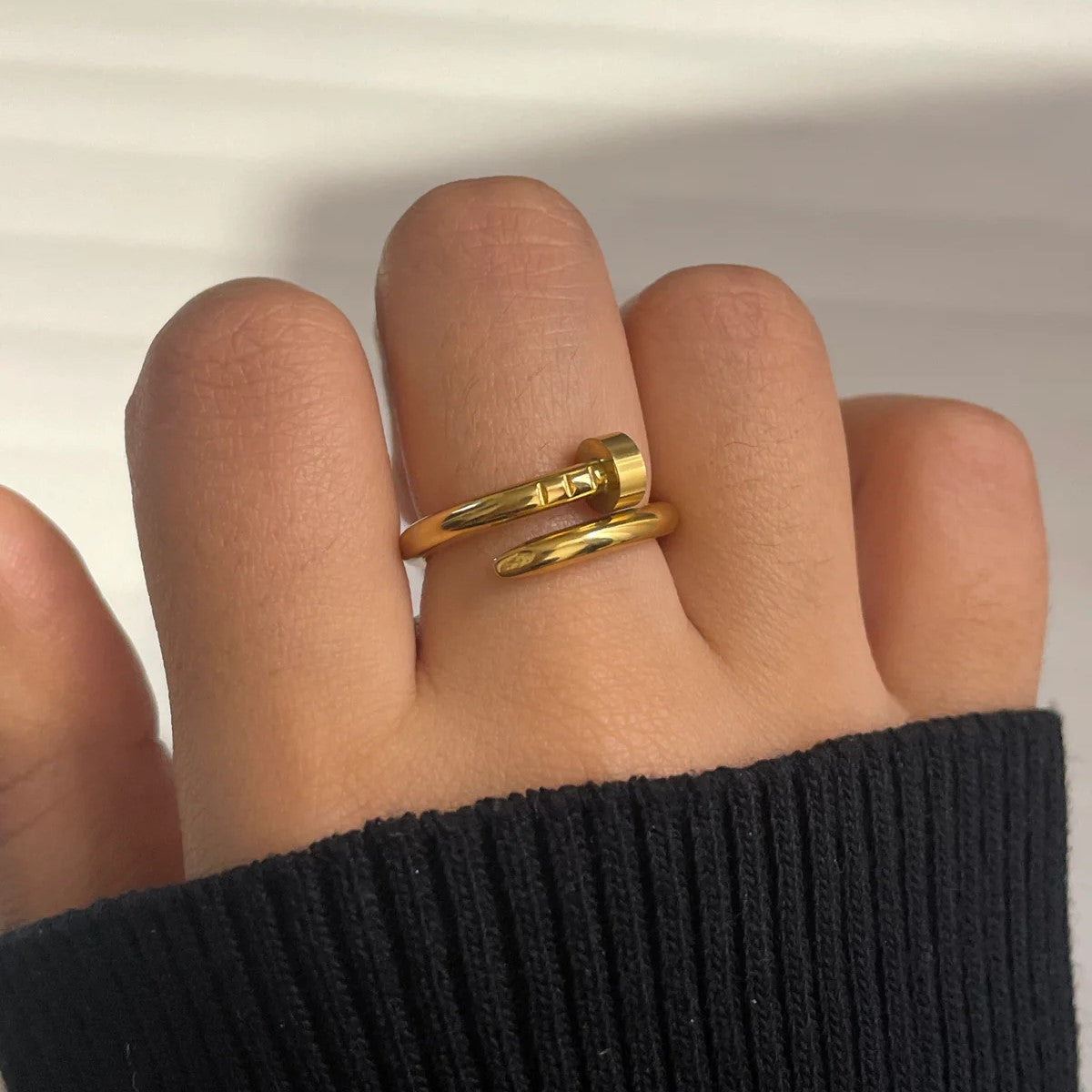 Nail Ring