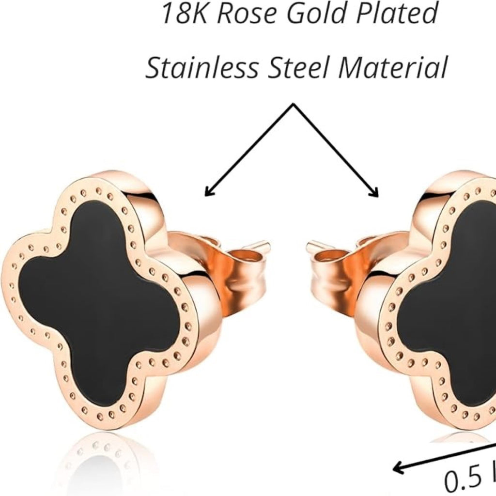 Clover studs Black & White