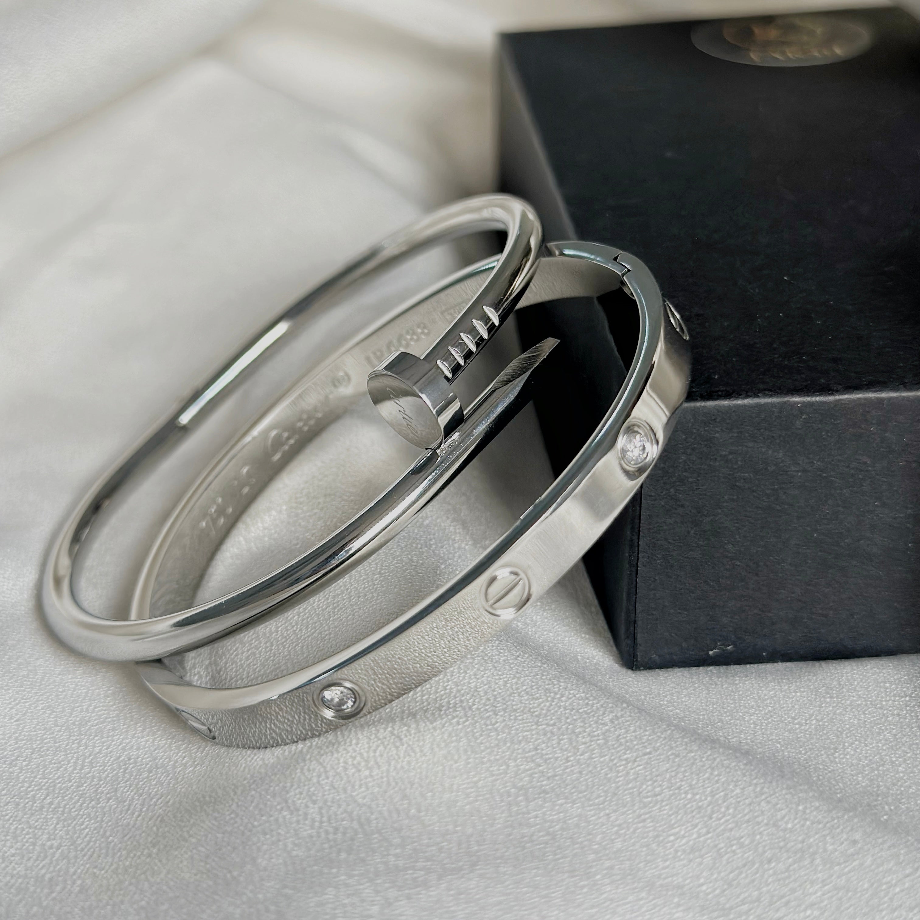 Gold nail and love band combo